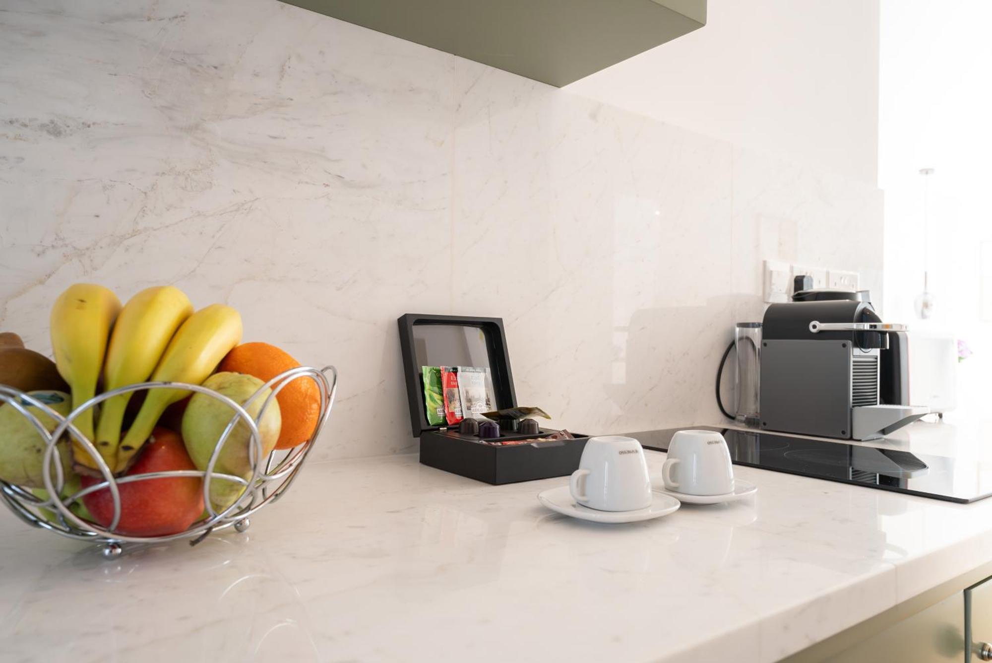Loft Centrale Пафос Екстериор снимка