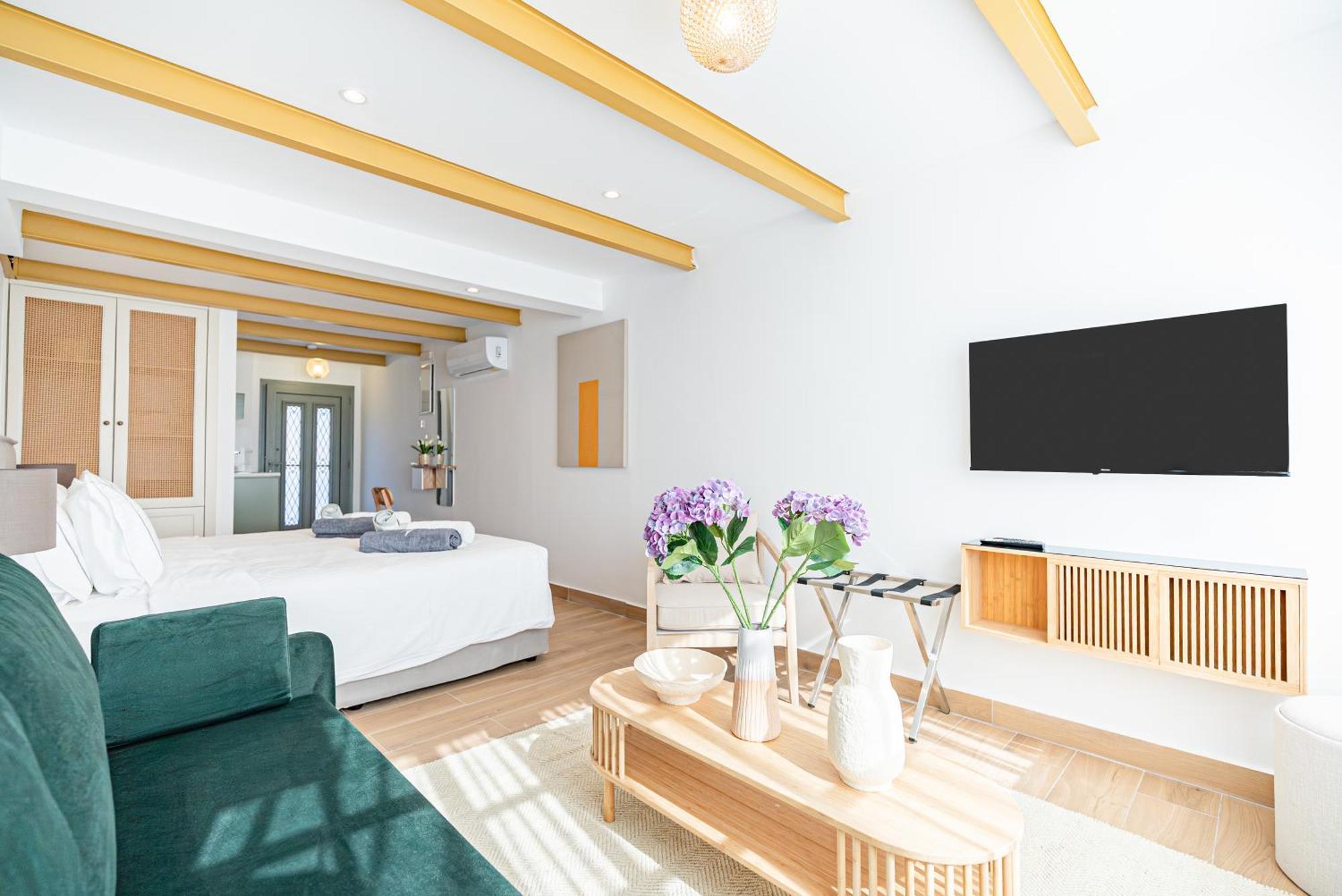 Loft Centrale Пафос Екстериор снимка